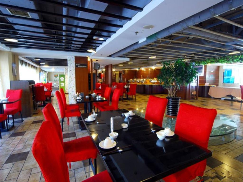 Tangyin Hotel Далянь Экстерьер фото