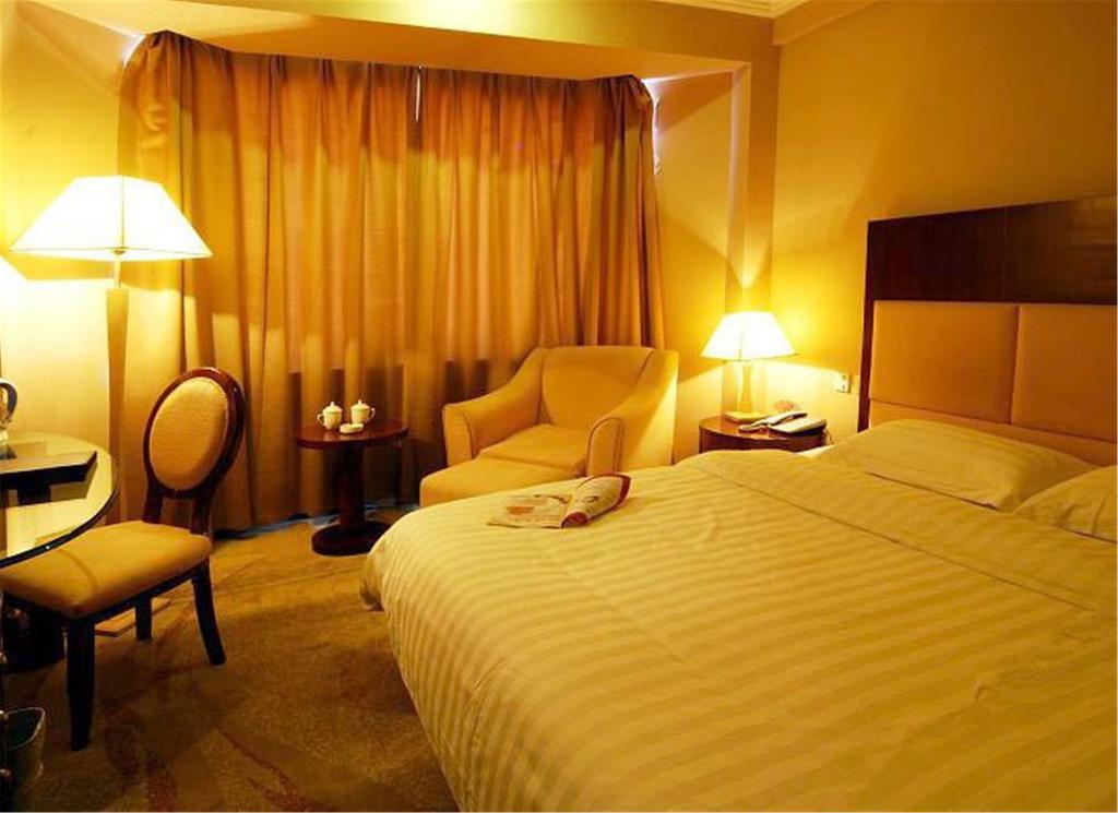 Tangyin Hotel Далянь Экстерьер фото